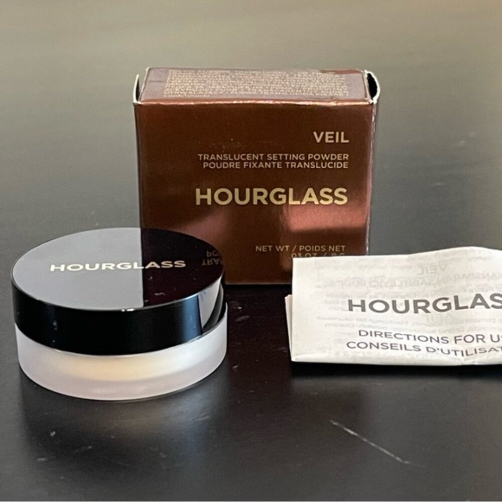 **5/$25** BEAUTY – HOURGLASS Veil Translucent Setting Powder - Talc Free - Picture 4 of 9